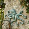 Outdoor Wall Hook Cast Iron Octopus Decorative Coat Hook, Mounted Nautical Hand Towel Vintage Marine Decor Rack Holder, Rustic Metal Clothing