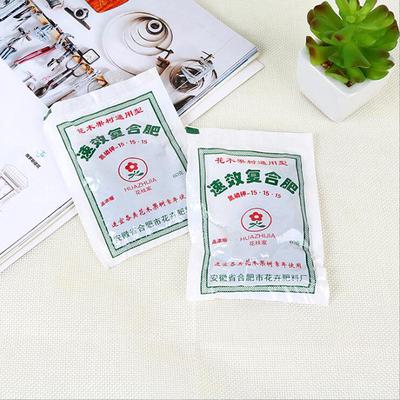 Цветы выделили доступное сложное удобрение, подходящее для цветов и деревьев