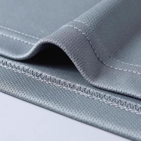 Комплект из 2 предметов: мужской спортивный костюм, круглый вырез, короткий рукав, футболка, эластичный пояс, шорты, быстросохнущая спортивная одежда