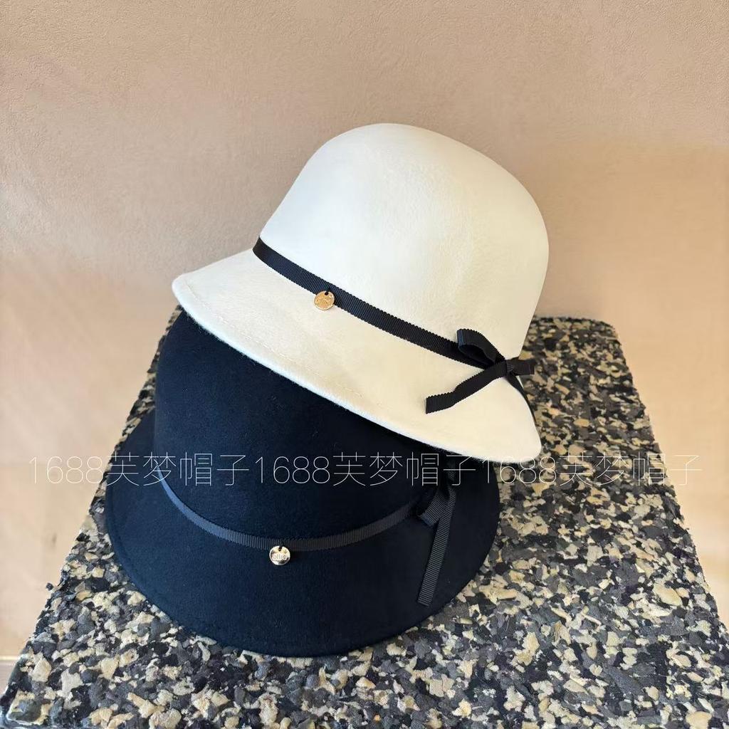 French elegant wool bucket hat women's autumn and winter small fragrance temperament bow basin hat shows the face of the small gold hat