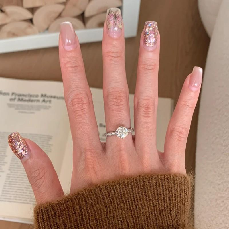 Elegant Lightweight Luxe Copper Ring With Unique Geometry And Glittering Details