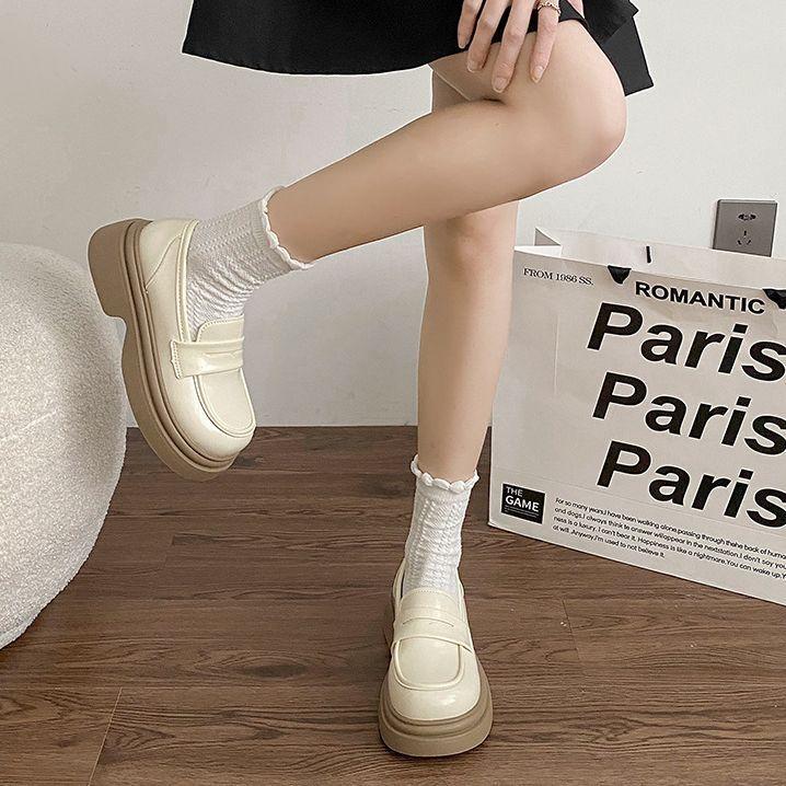 Белые туфли на платформе в ретро-британском стиле с круглым носком, женские кожаные туфли 2025 года, новые летние универсальные туфли-лоферы с одной педалью