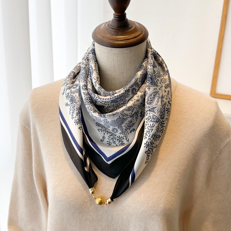 Magnetic Buckle Silk Neck Scarf: Triangle Design for Women, 70x70cm, Lightweight Spring/Summer/Autumn Accessory