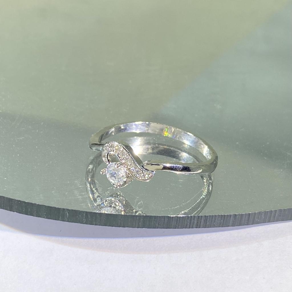 Маленькое и простое бриллиантовое кольцо для женщин в европейской и американской моде, обручальное кольцо с любовью, свадебный подарок