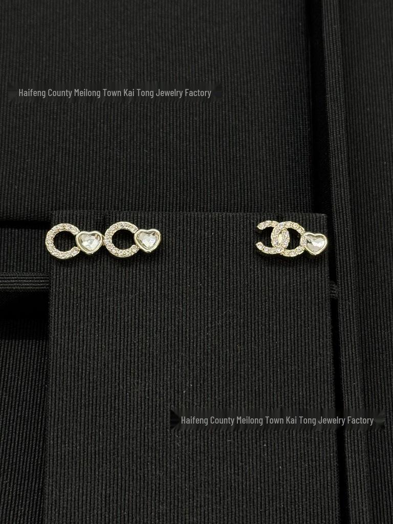 Классические двуцветные серьги-подвески с жемчугом и черными бусинами: Универсальный, стиль легкой роскоши