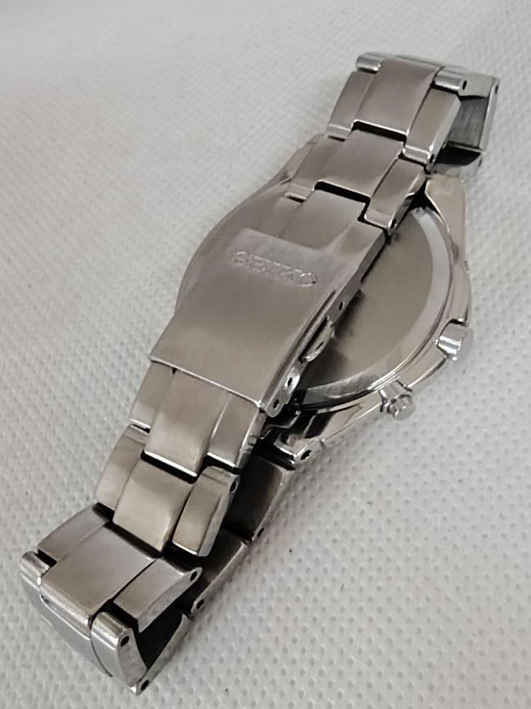 [USED] Seiko Radio Solar Watch with Blue Hands, Model 7B42-0AL0