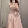 Французское розовое преппи вечернее платье А-силуэта с квадратным вырезом и завышенной талией