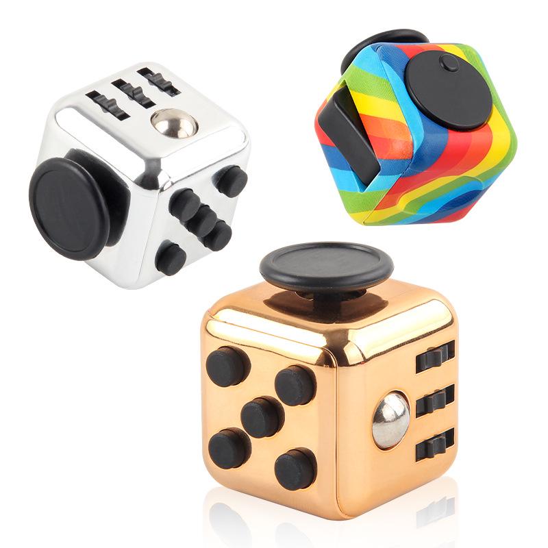 Игрушка для снятия стресса Magic Cube: Бесконечные кубики декомпрессии