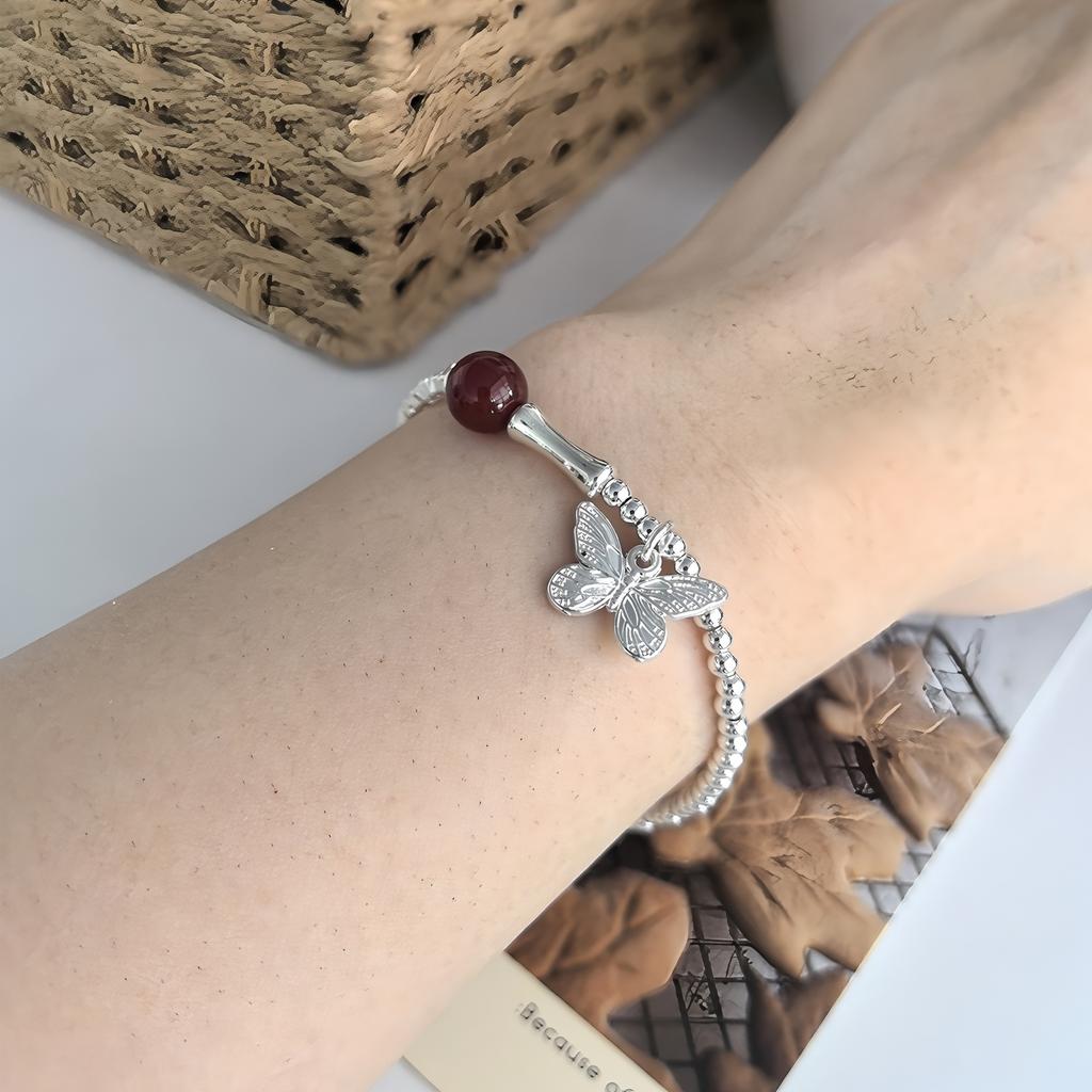 Elegant Handcrafted Natural Stone Bead Chain Bracelet, Timeless Design Suitable for Any Occasion