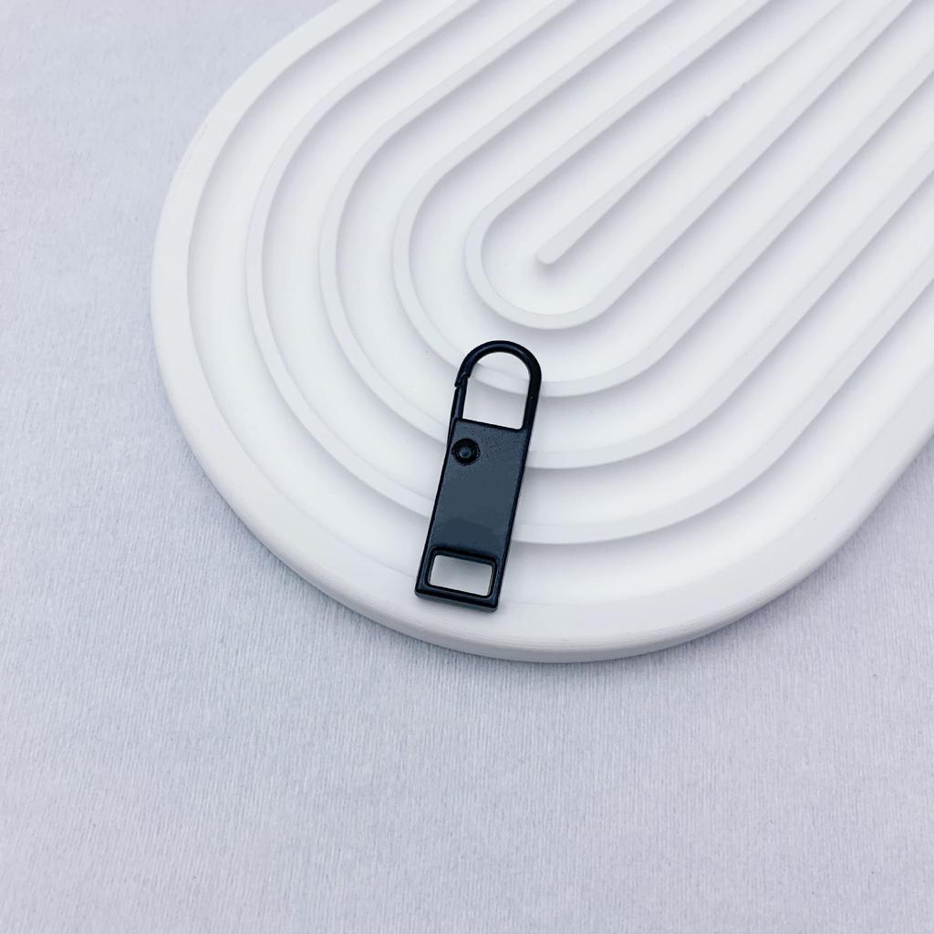 Tool-Free Alloy Zipper Pull Replacement for Handbags, Backpacks, Jackets, Clothes, and Shoes