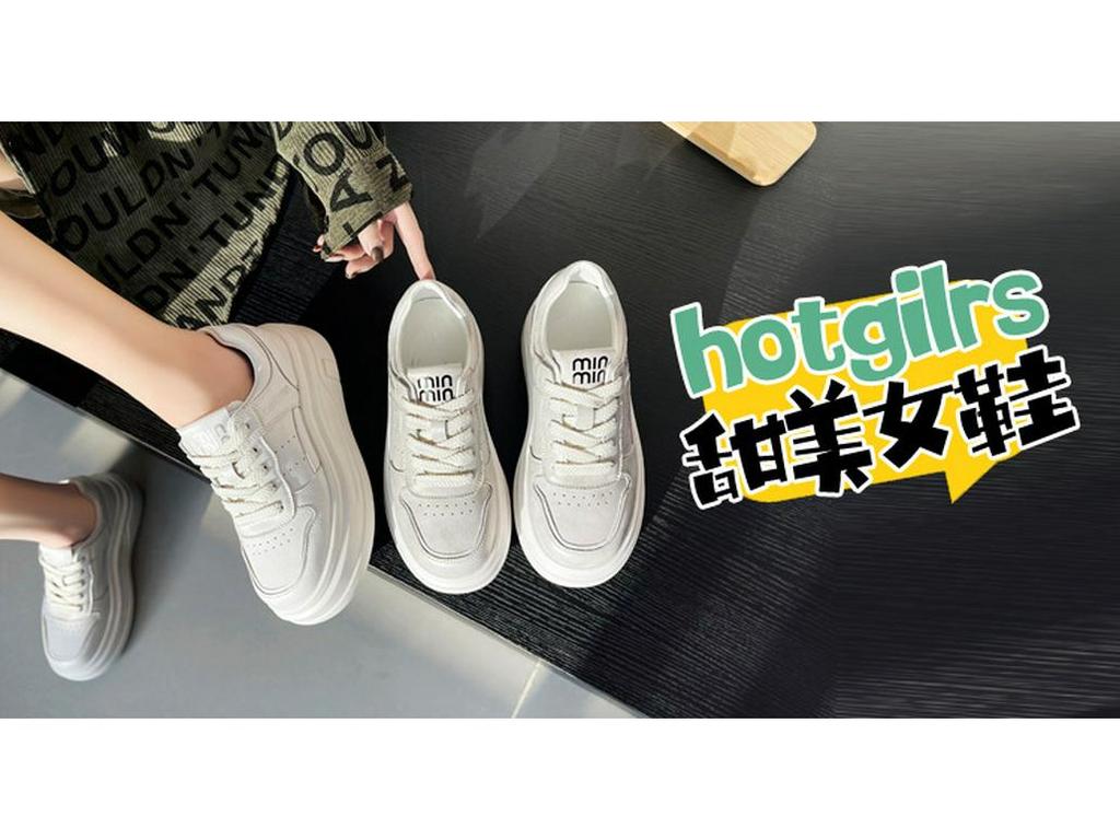 Женские модные белые кроссовки на платформе из натуральной кожи - весна/осень 2025 г. - визуально увеличивают рост, на толстой подошве, со шнуровкой, в уличном стиле