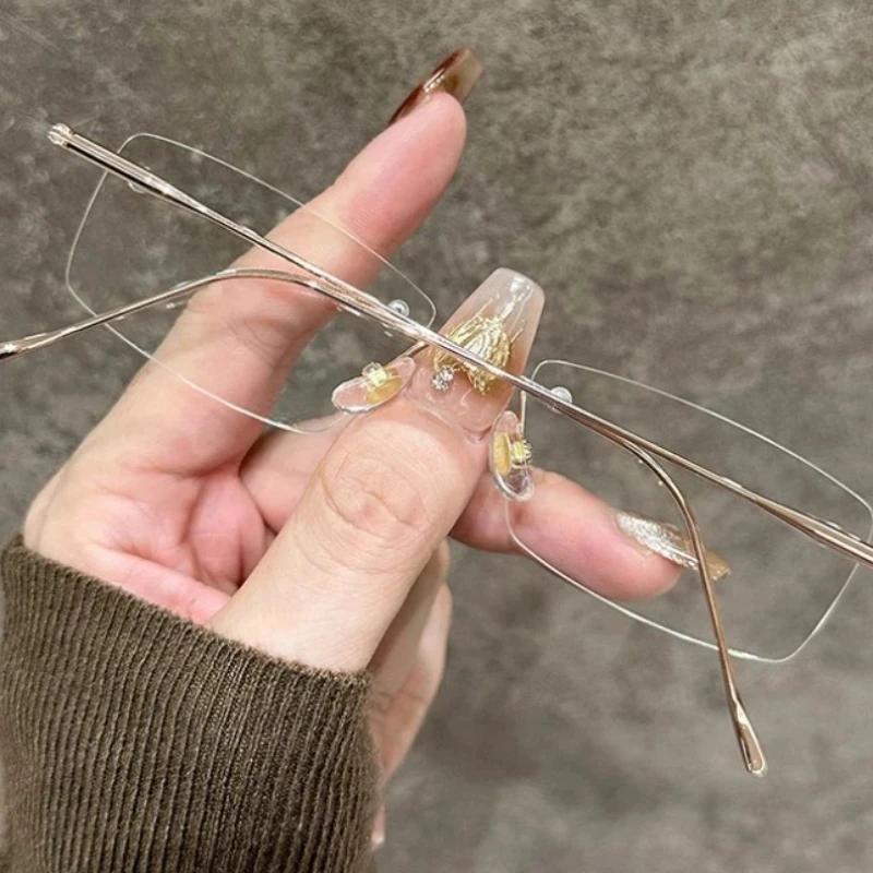 Popular Frameless Elegant Women's Myopia Glasses Ultra Light Neutral Gold Wire Premium Small Frame Anti Blue Light Glasses