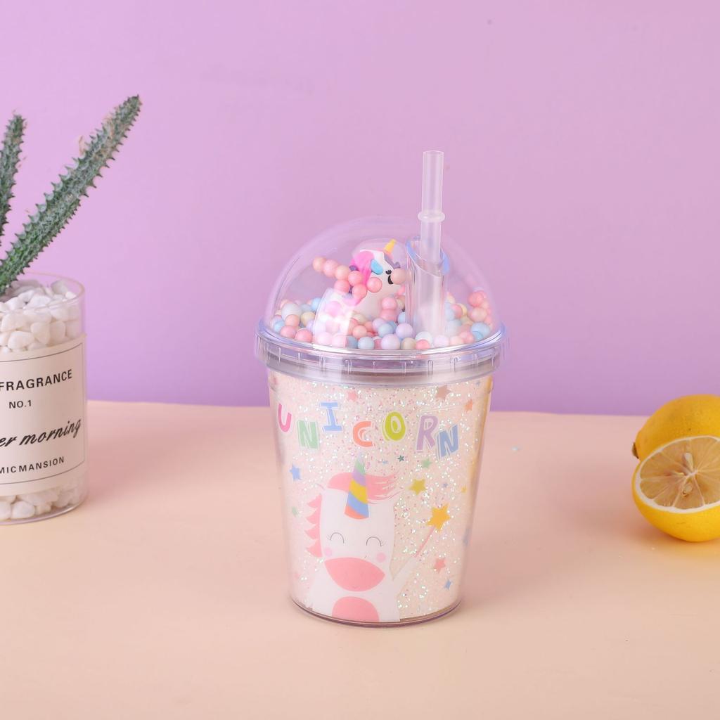 Новая пластиковая чашка для воды с единорогом, летняя детская соломенная чашка для пары, милая креативная портативная портативная чашка, кукольная чашка