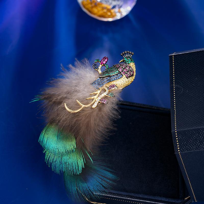 Новая корейская версия имитация перьев павлина брошь дизайн чувство изысканные аксессуары легкая роскошная булавка корсаж женская обувь высокого класса