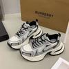 Новинка 2024 года Zhao Ruth с той же универсальной повседневной обувью на толстой подошве в цветовой гамме, женские серебристые спортивные трендовые кроссовки