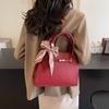 Fashion Bag Niche New Women's Bag Messenger Bag Red Bridal Wedding Bag Autumn and Winter Mother Hand Bag
