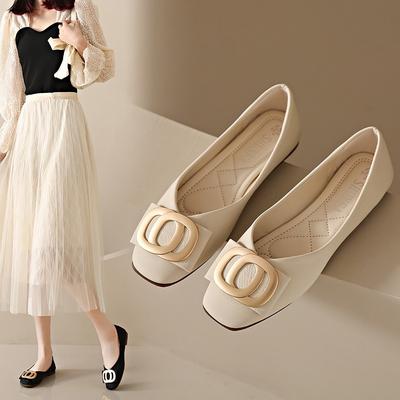 Модные женские туфли-одиночки с металлической пряжкой и мелким носком, осень 2025 года, новая корейская версия, толстый каблук, маленькая квадратная головка, женские туфли с низким верхом