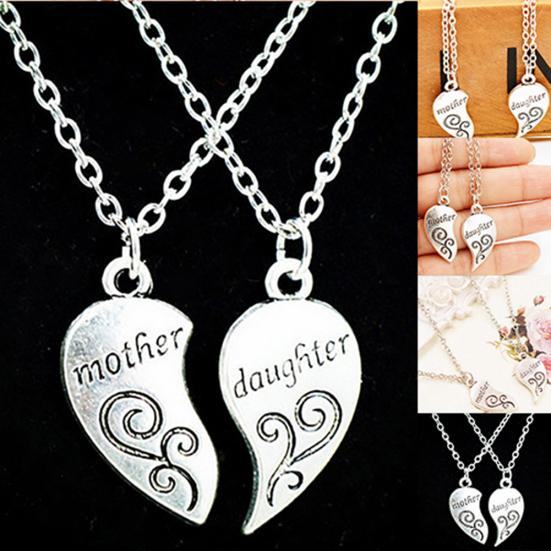 2Pcs/Set Mother Daughter Flower Carved Love Heart Pendant Necklace Gift