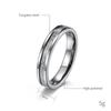 Oakky 4 мм унисекс Вольфрамовая сталь Внутренняя дуга Скошенный край Инкрустация углеродным волокном метеоритом Обручальное кольцо заявление обещание комфортная посадка серебристый размер 21