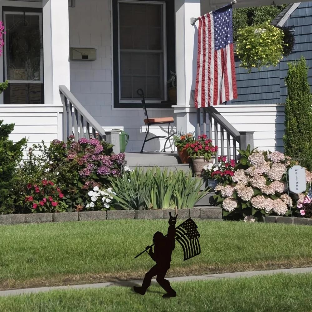 Добавьте немного американизма в свой сад с помощью 1 шт. силуэта Sasquatch Yard Art Silhouette – идеально подходит для декора садовых вечеринок и открытых пространств