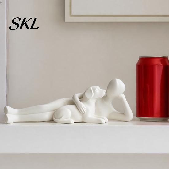 Креативные скульптуры собак 3D-печать Человек, лежащий на статуе, Минималистичная абстрактная фигурка человека и питомца для декора дома, Матовая черная скульптура для настольной полки, Для влюбленных