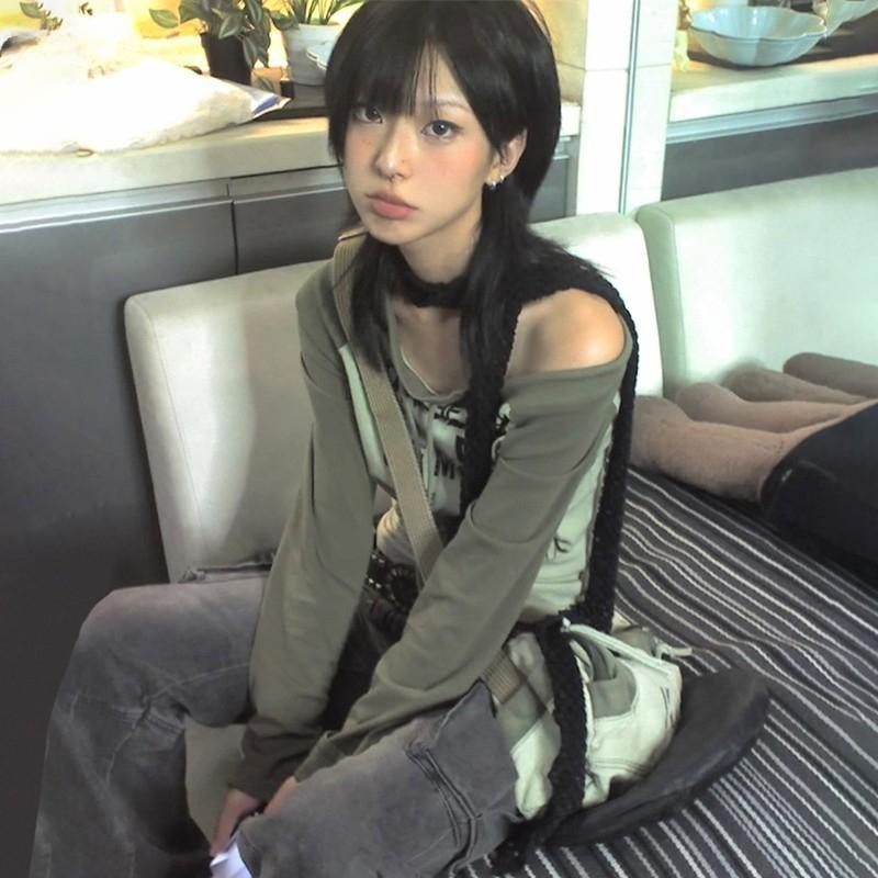 2KWEIRD Japanese Y2k Off Shoulder T-shirt Grunge Aesthetics Graffiti Print Long Sleeve Tee Shirt Vintage Harajuku Streetwear 90s