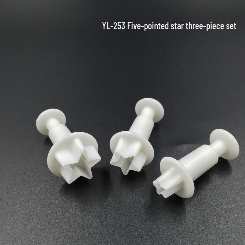 33-Piece Cartoon Fondant & Biscuit Mold Baking Tool Set