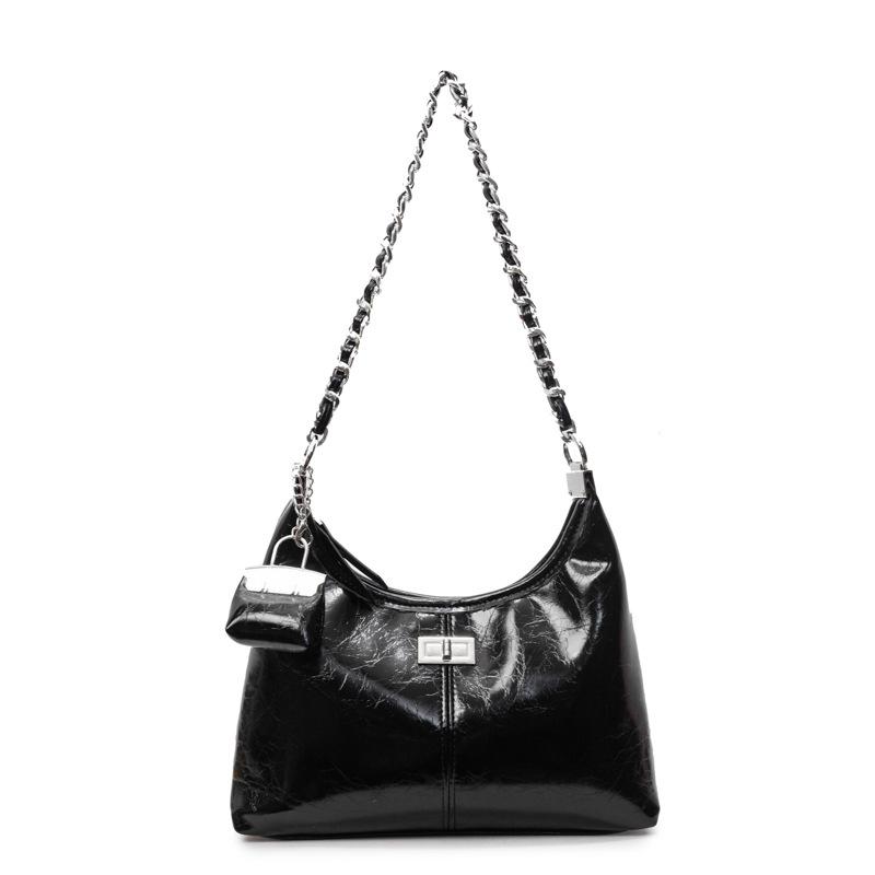 В этом году популярна корейская сумка-подмышка на цепочке из вощеной кожи люкс-класса, женственная, для работы, сдержанная, простая сумка-мессенджер