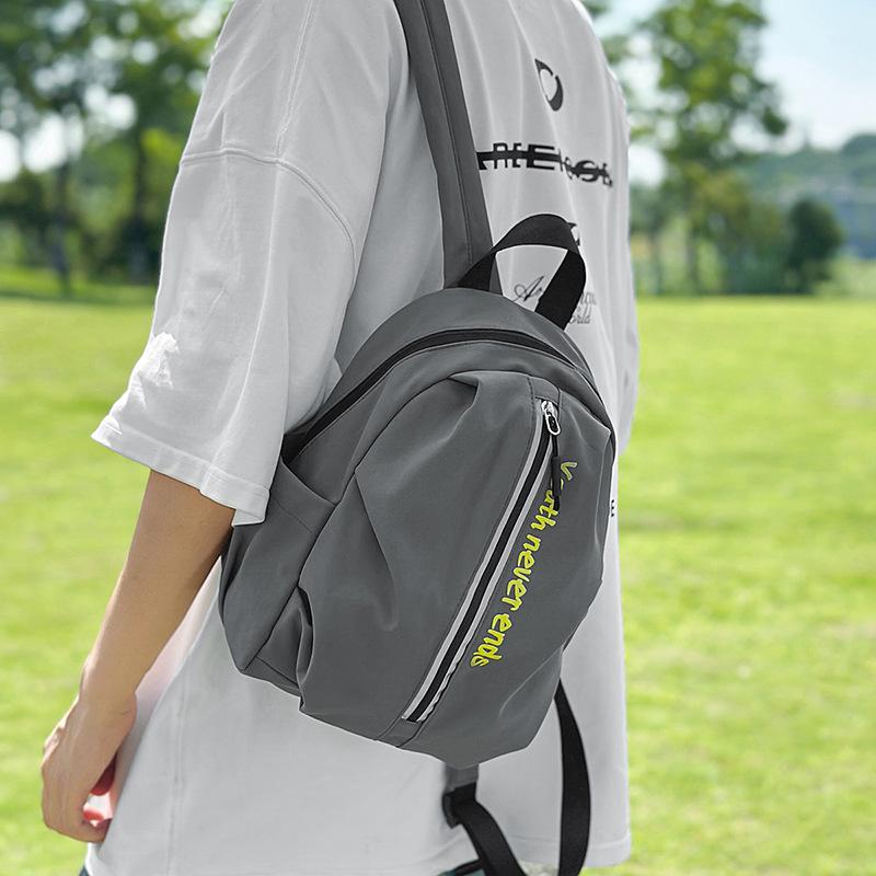 Простой и модный рюкзак, легкий для путешествий, досуга и активного отдыха, с большой вместимостью