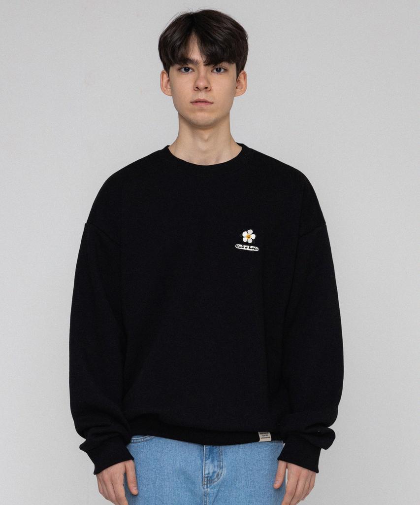 GRAVER [Unisex] Flower Board Embroidered Smile Sweatshirt_Black