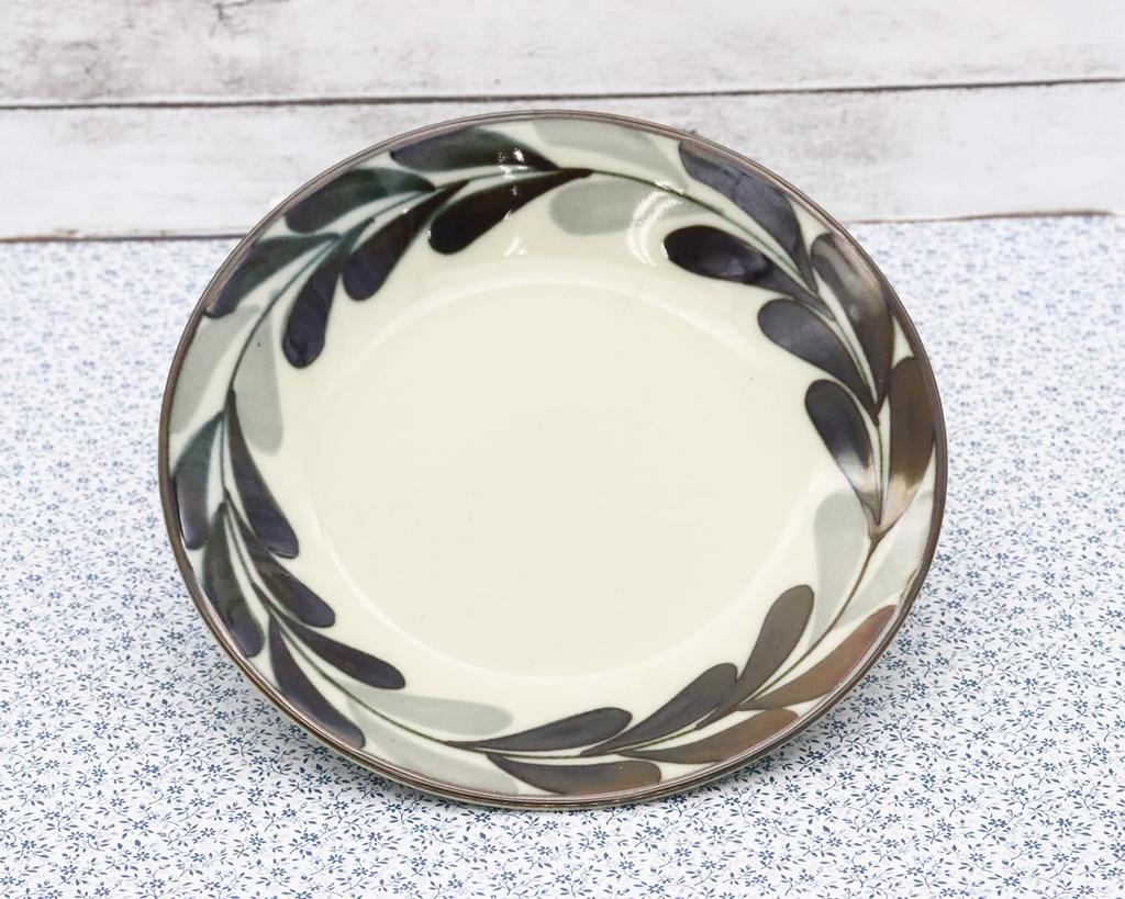 Castle Enterprises [Set of 10 16cm Wind Bread Plates] Mino Ware Monochrome Style. Casual and Perfect for Showcasing Your Food.