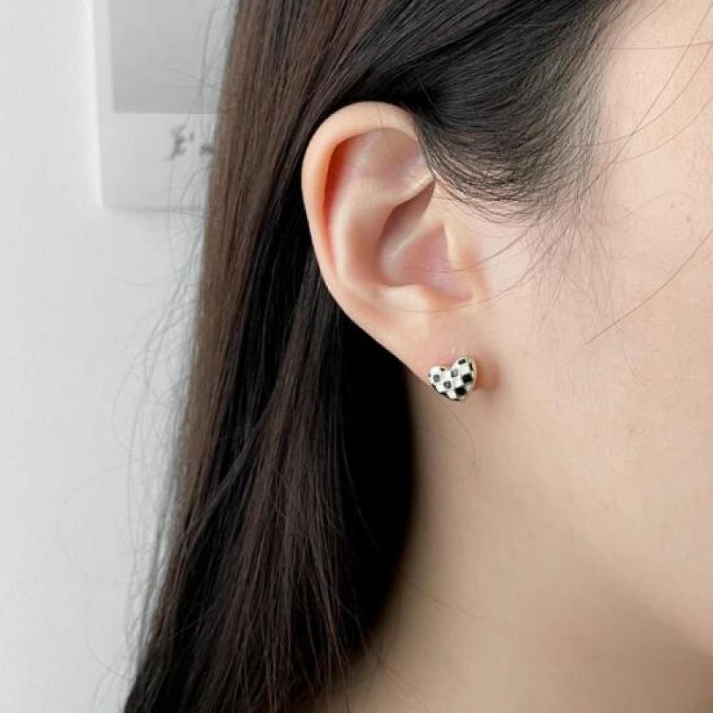 New Arrivals Open Run Women Cute Heart Shape Ball Earrings Checkerboard 3 Types
