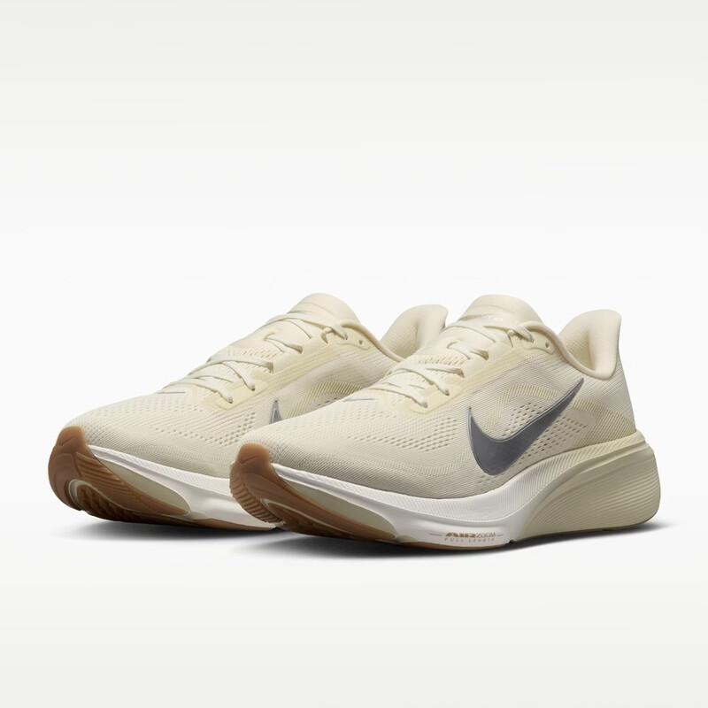 Nike Pegasus Men's Classic Lightweight Running Shoes
