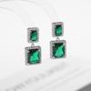 Серьги-кубики с зелеными кристаллами для женщин, корейские модные креативные висячие серьги с кубическим цирконием, роскошные брендовые ювелирные изделия, серьги-гвоздики