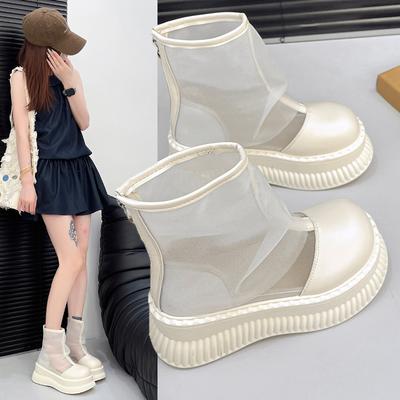 Мода 2025 Дышащие ботильоны до середины икры Летняя сетка Высокая платформа Танкетка Британские ботильоны Женские Новые женские массивные мотоботы