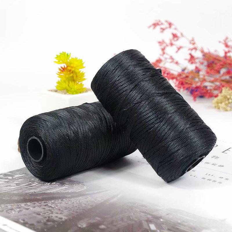 Набор для вязания крючком DIY из ледяного шелка: шляпа на плоском ремешке и тапочки, с клубком шерсти