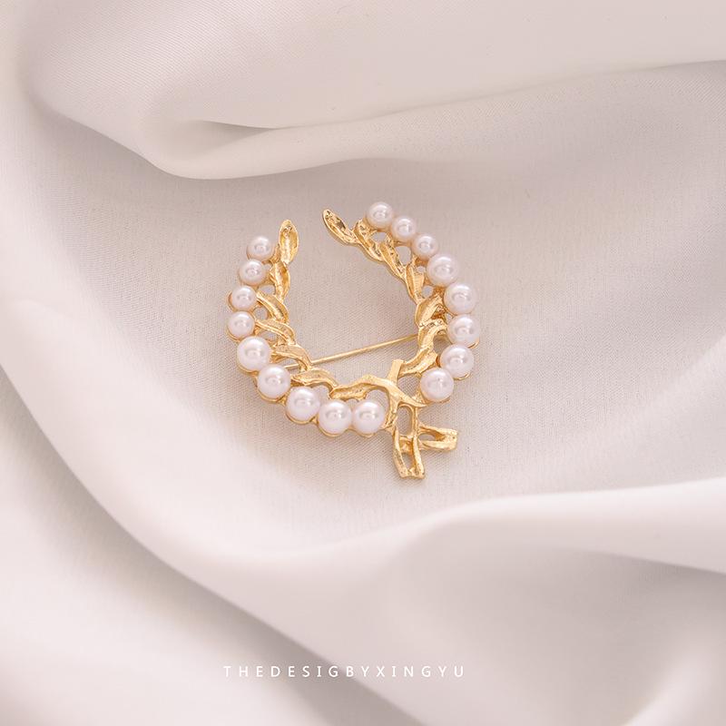 Элегантная брошь в виде золотого жемчужного колоса: Универсальный, Высококлассный Аксессуар для Женщин
