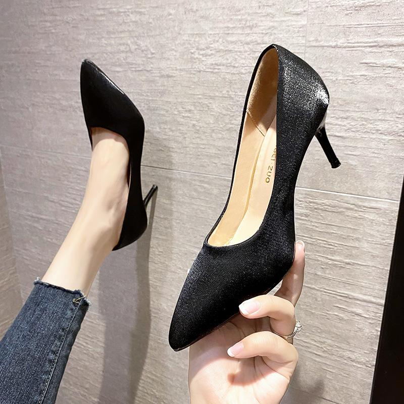 Туфли на высоком каблуке женские с острым носком 2024 года, новые весенне-осенние универсальные женские туфли, сексуальные тонкие каблуки, легкие одинарные туфли, черные рабочие туфли для женщин