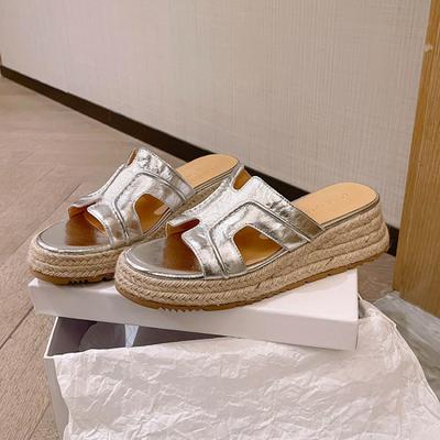 Туфли на танкетке с толстой подошвой, ретро надпись, высота 6 см, крутые шлепанцы с H-образной перемычкой, женские, летние