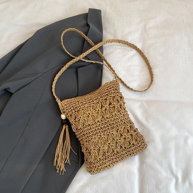 Красивая и модная летняя плетеная маленькая сумка для женщин, новая модная персонализированная сумка через плечо, модная ретро пляжная сумка