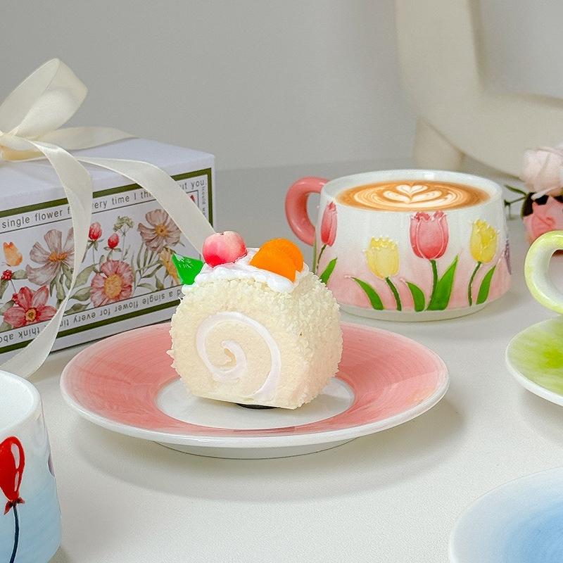 Yimei Ретро Розовая Кружка Ручной Росписи Тюльпан Керамическая Чашка для Послеобеденного Чая Кофе Уровень Внешнего Вида Нишевый Оригинальный Подарок