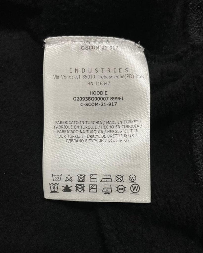 Подержанный женский пуховик MONCLER