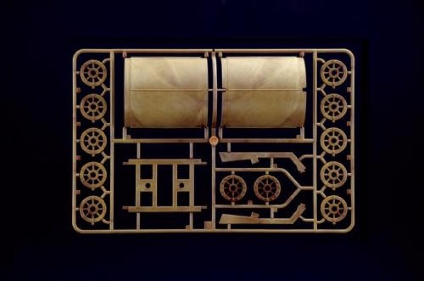 Platz Italeri Leonardo Da Mechanical Drum Playing Plastic Model IT3106 Vinci's (Automatic Drum)