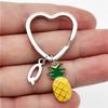 26 Letters Initial Pineapple Keychain Heart Keyring Pineapple Pendant Jewelry Fruit Charms Best Friends Keychain Gifts