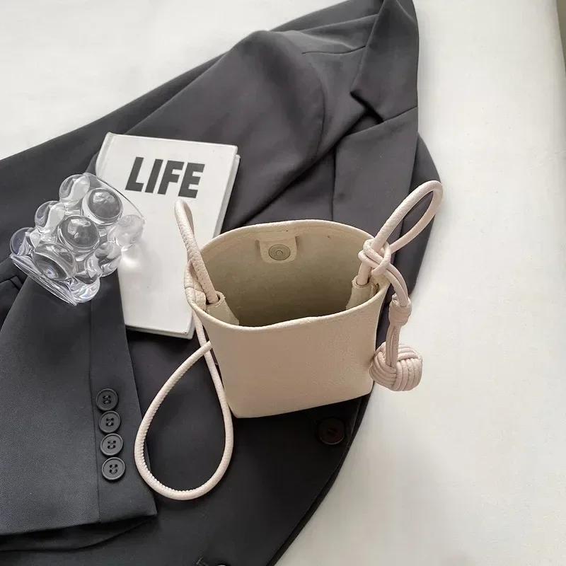 Женская кожаная маленькая сумка через плечо, дизайнерская сумка для мобильного телефона, легкая модная сумка на плечо, женский дорожный кошелек