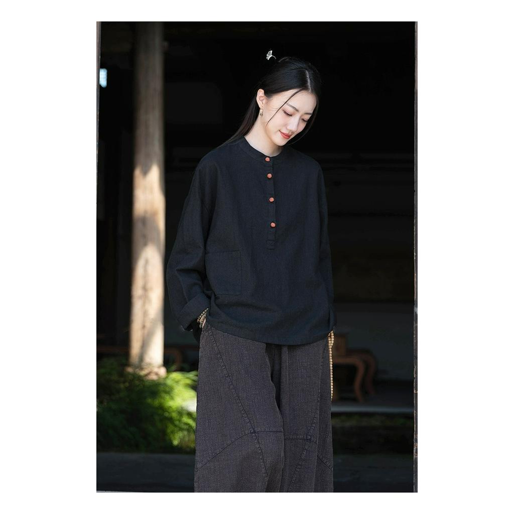 Осенняя хлопково-льняная женская льняная блузка-пуловер большого размера с воротником-стойкой, цветной вставкой и застежкой-пуговицей