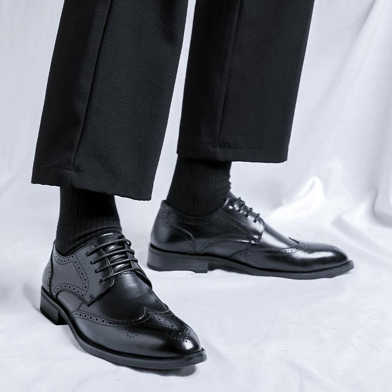 Зимние мужские кожаные туфли Brock с гравировкой, повседневная британская и корейская версия молодежных деловых туфель дерби 24330-R