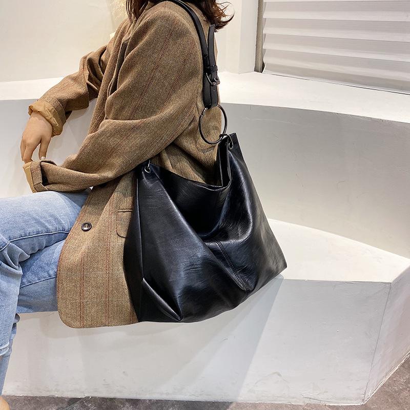 Fashion Trendy PU Leather Tote Bags Simple Soft Surface Large Capacity Women Handbag Casual Versatile Female Single Shoulder Bag
