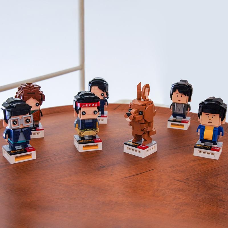 Lone Moon Figure Square Head Boy Space Man Astronaut Children's Educational Assembly Building Block Toy Model