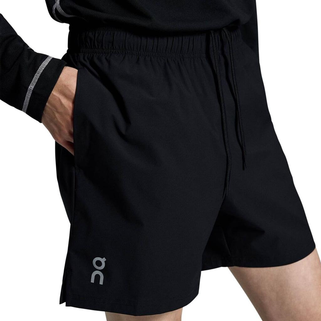 On Core Size S 5" Shorts, Black, Men's,